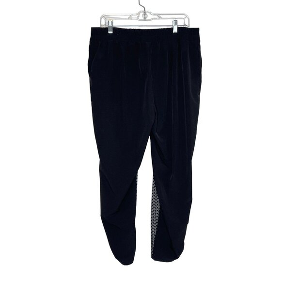 Chicos Zenergy Pants Large Black White Ankle Pull On Colorblock - Picture 7 of 12